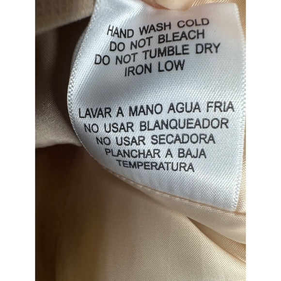 VICI Beige Women's Scalloped Trim Cropped Blazer Jacket Gold Buttons Medium - Picture 8 of 9